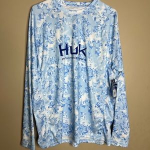 Nwt Huk fishing shirt size large. Men’s blue long sleeve